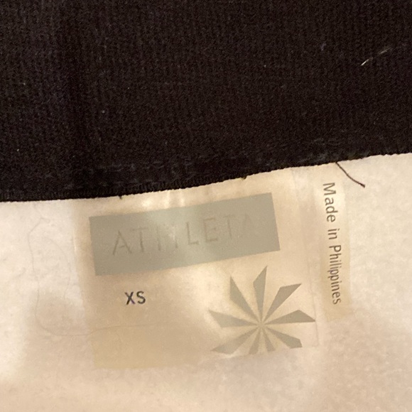 Athleta | Black Plaid Thermal Tech Skirt - Picture 2 of 7